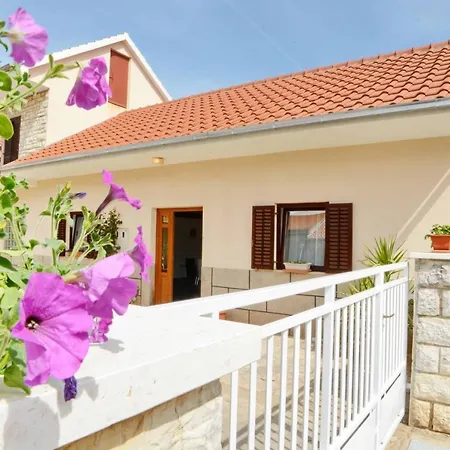 شقة Apartman Verde *